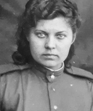 Голосок Александра Акимовна