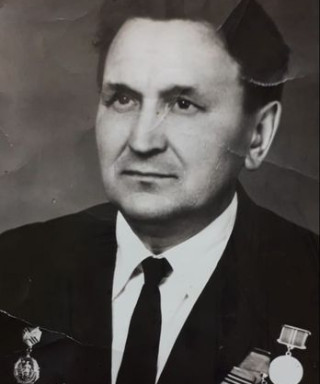 Петров Василий Кузьмич