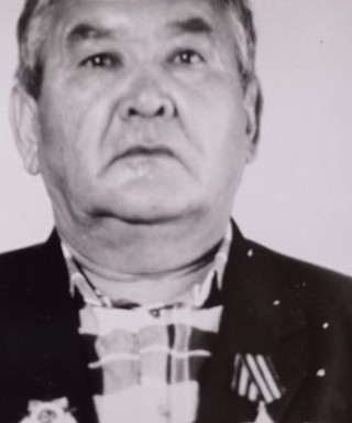 Ахметов Ахмет Салахиевич