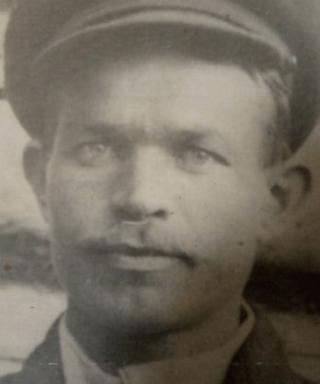 Семенихин Петр Макарович