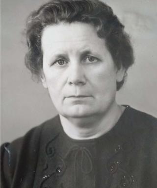 Логинова Елена Федотовна
