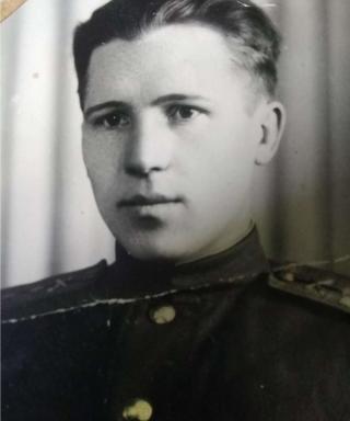 Бобров Петр Палыч