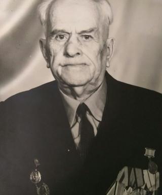 Школа Григорий Емельянович