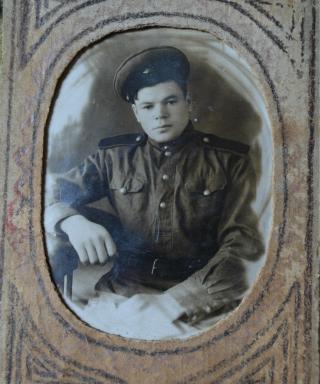 Никитин Иван Иванович