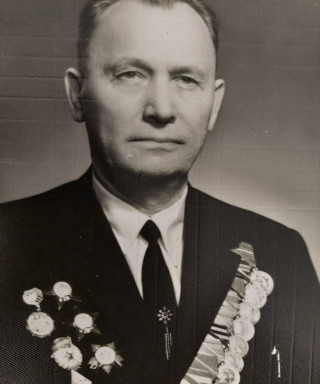 Попов Василий Дмитриевич