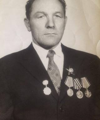 Семенов Пётр Дементьевич