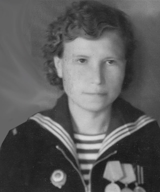 Долгополова Александра Кузьминична