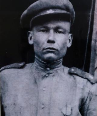 Леонтьев Василий Леонтьевич