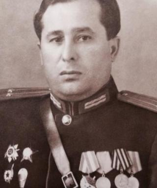 Белов Петр Романович