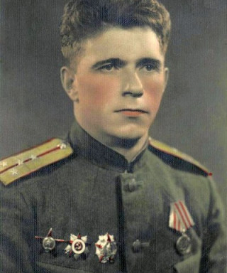 Попов Аркадий Александрович