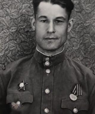 Бобрышев Михаил Никитович