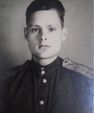 Ломов Пётр Яковлевич
