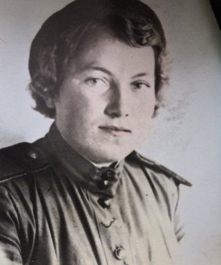 Губанова ( Басманова) Нина Алексеевна