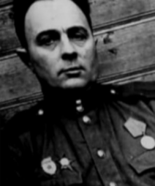 Карнаухов Иван Яковлевич