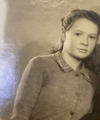 Пелевина (Махалёва) Любовь Васильевна