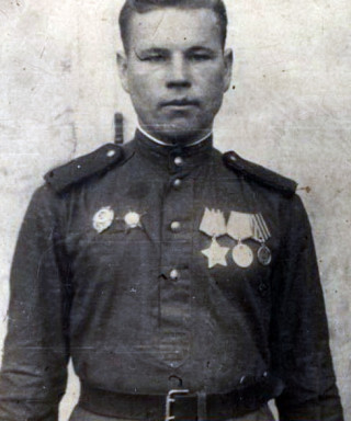 Артамонов Владимир Иванович