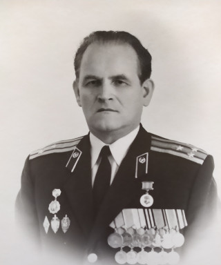 Попов Евгений Индисович