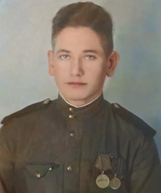 Гладышев Виктор Павлович