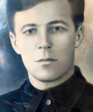 Карнаухов Иван Никонорович