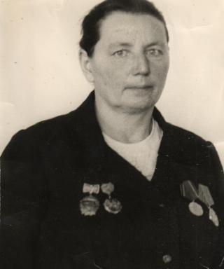 Гуляева Полина Захаровна