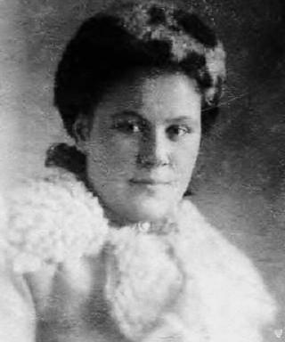 Смирнова (Баулина) Нина Петровна