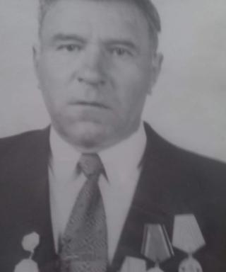 Томилов Иннокентий Макарович
