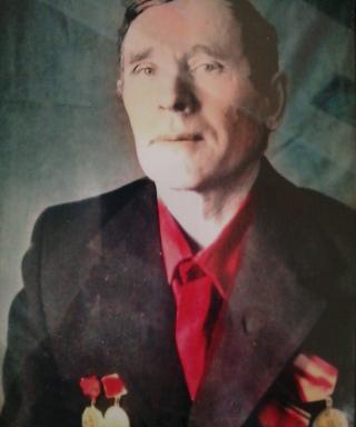 Комиссаров Петр Иванович