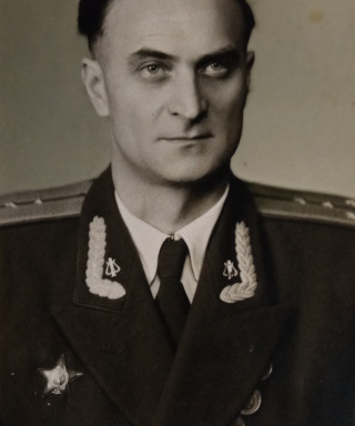 Валентиров Ростислав Дмитриевич