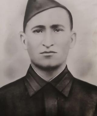 Власов Яков Романович
