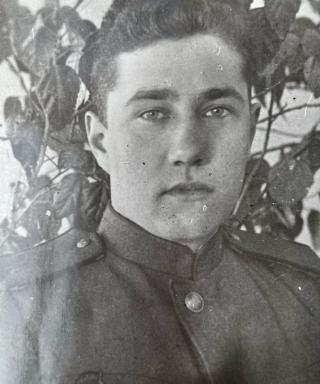 Шишин Леонид Иванович