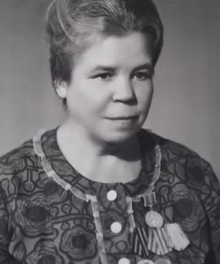 Комалова Александра Платоновна