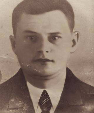 Симонов Виктор Петрович