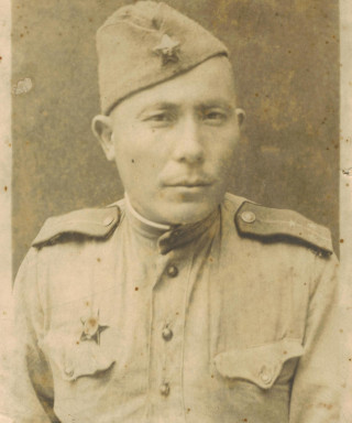 Ахметов Мухамет