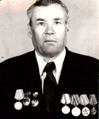 Зимовец Максим Романович