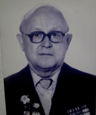 Томах Виктор Никифорович