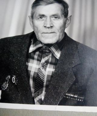 Игнатов Иван Степанович