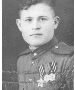 Тумаков Никита Иванович