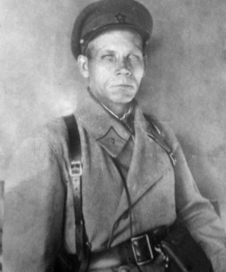 Попов Матвей Тихонович