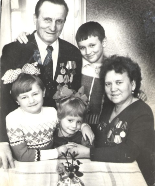 Серов Иван Иванович