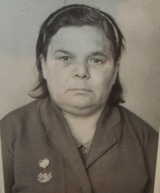 Перешитова (Нарзяева) Клавдия Федоровна