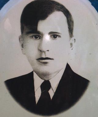 Петров Иван Иванович