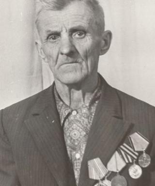 Бажин Азарий Васильевич