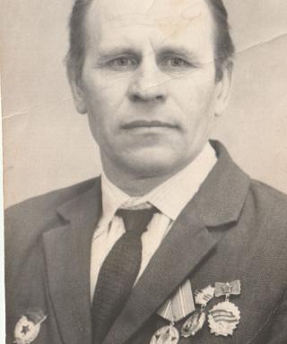 Белов Михаил Егорович
