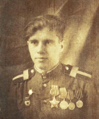 Славнов Владимир Андреевич