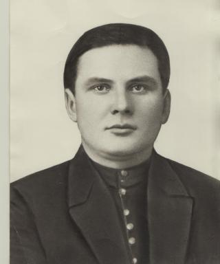 Комаров Иван Афанасьевич