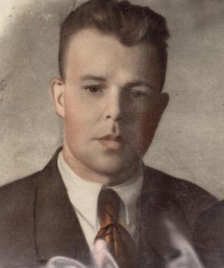 Калинин Артем Никонорович
