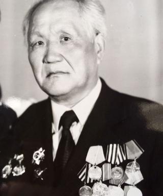 Сахинов Баяндай Ермолаевич