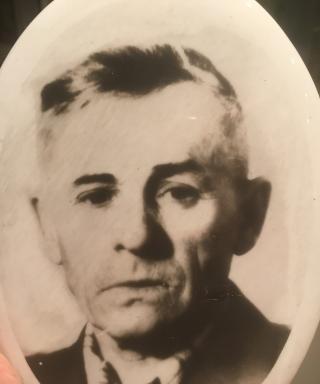 Шаров Александр Трофимович
