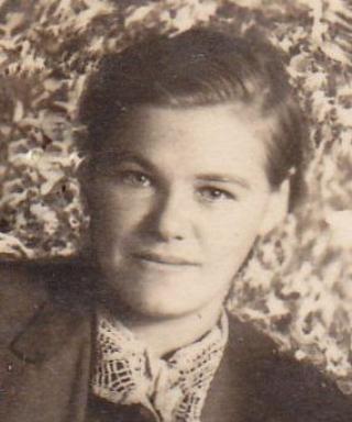 Шапошникова Анна Захаровна