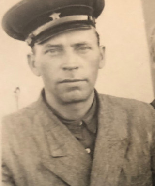 Овчаров Иван Дмитриевич